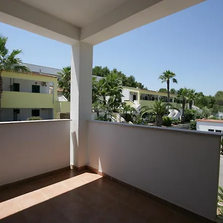 Park Village Hotel 4*