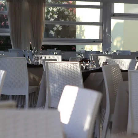 Park Village Hotel 4*