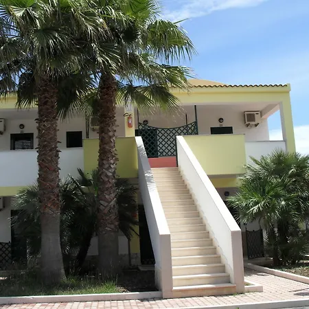 Park Village Hotel 4*